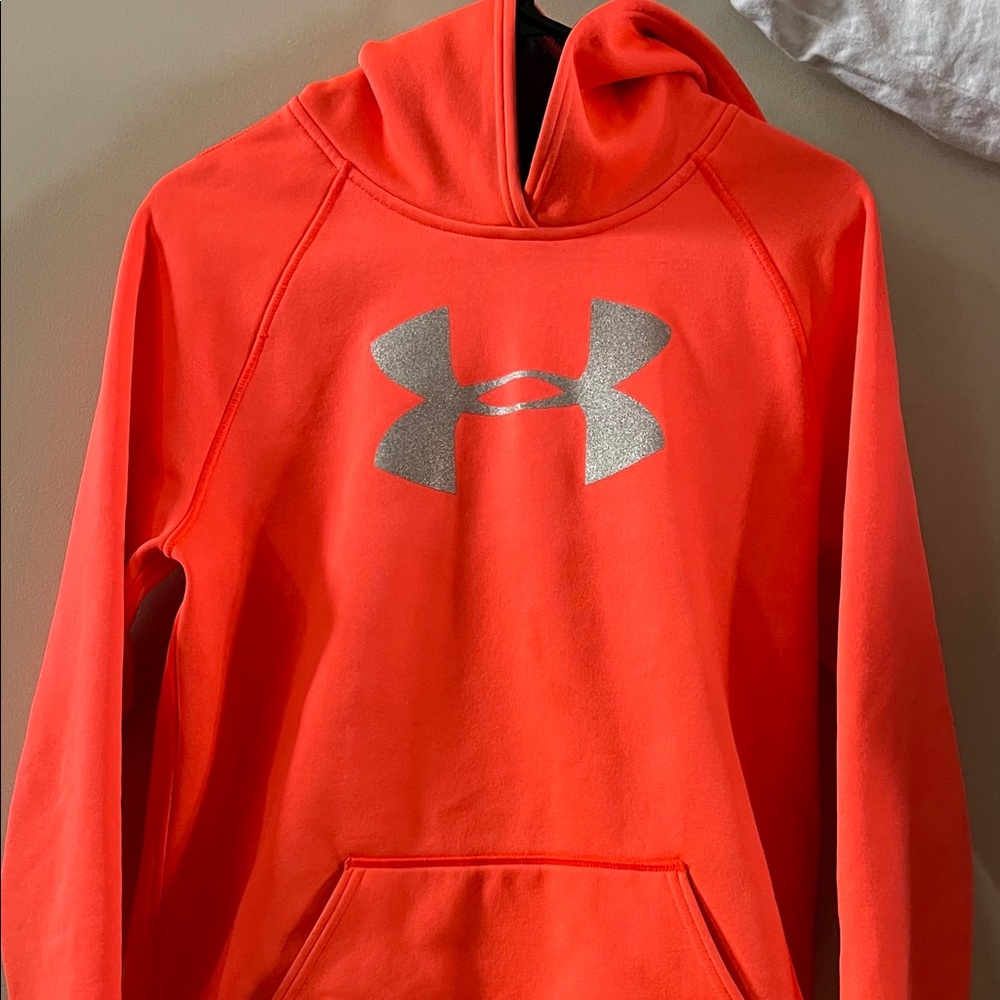 Under Armour Sweatshirt